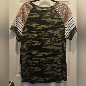 Sunshine & Rodeos Camo Top